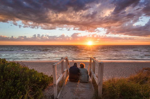 Adelaide Luxury Beach House - Rental Cars 21