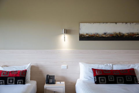 The Barn Accommodation - Rental Cars 29