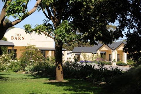 The Barn Accommodation - Rental Cars 4