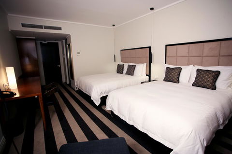 Ellen Hotel - Rental Cars 19