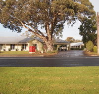 Alexander Cameron Suites - Rental Cars