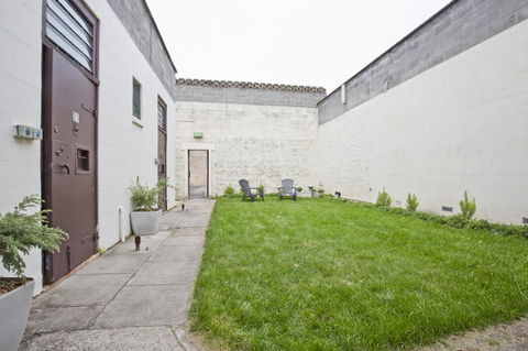 The Old Mount Gambier Gaol - Rental Cars 33