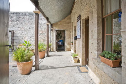 The Old Mount Gambier Gaol - Rental Cars 18