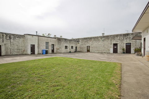 The Old Mount Gambier Gaol - Rental Cars 1