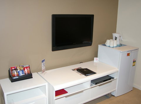 Mawson Lakes Hotel - Rental Cars 27