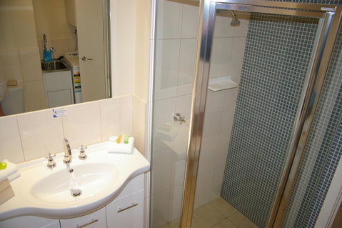 Mawson Lakes Hotel - Rental Cars 31