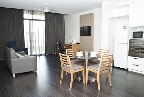 Mawson Lakes Hotel - Rental Cars 10