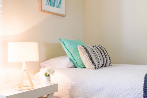 20 Hill Avenue Bed & Breakfast - Rental Cars 15