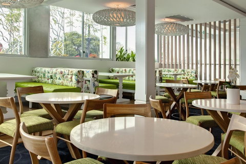 Walkers Arms Hotel - Rental Cars 4