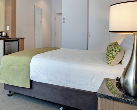 Walkers Arms Hotel - Rental Cars 13
