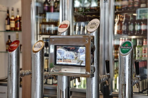 Walkers Arms Hotel - Rental Cars 9