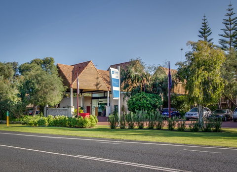 Club Wyndham Dunsborough, Trademark Collection By Wyndham - Rental Cars 16