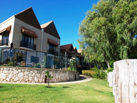 Club Wyndham Dunsborough, Trademark Collection By Wyndham - Rental Cars 6