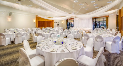 Club Wyndham Dunsborough, Trademark Collection By Wyndham - Rental Cars 5