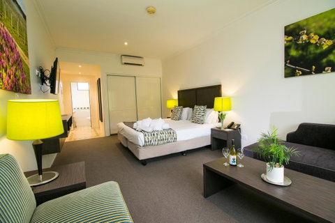 Club Wyndham Dunsborough, Trademark Collection By Wyndham - Rental Cars 3