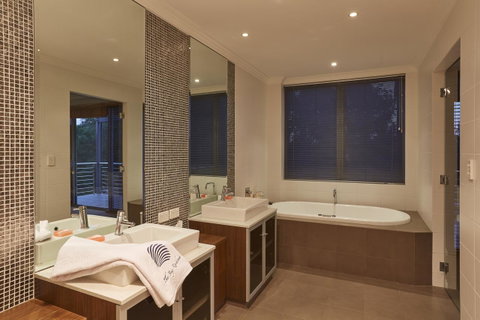 Club Wyndham Dunsborough, Trademark Collection By Wyndham - Rental Cars 37