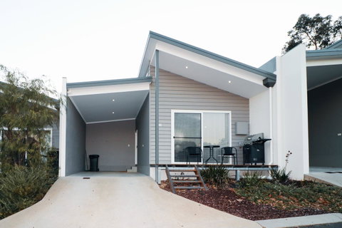 Villa Sedici @ Cape Villas Dunsborough - Rental Cars 6