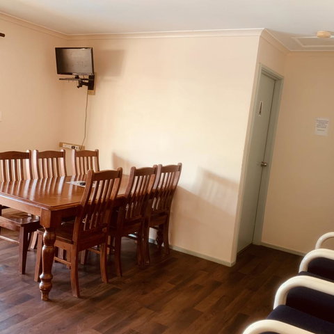 Bay Lodge - Rental Cars 3