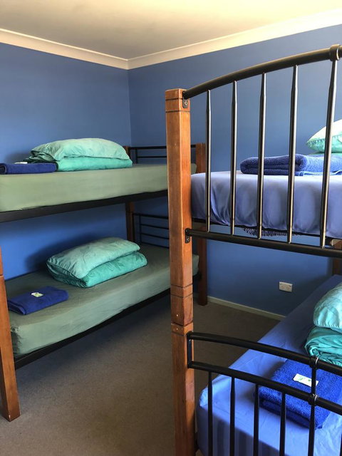 Bay Lodge - Rental Cars 32