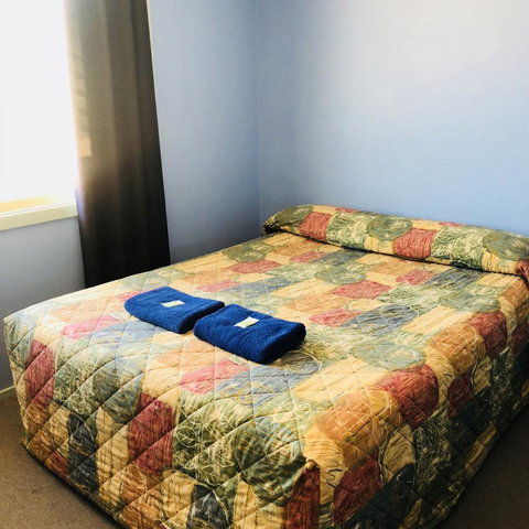 Bay Lodge - Rental Cars 39