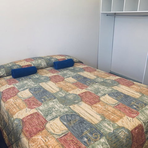 Bay Lodge - Rental Cars 30