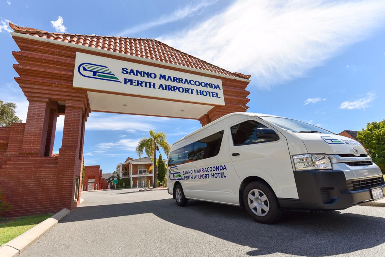  Rental Cars