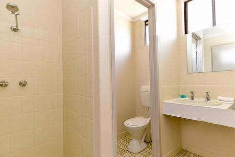 Sanno Marracoonda Perth Airport Hotel - Rental Cars 22