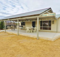 Kanga Cottage - Rental Cars