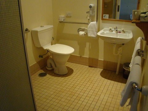 Dunsborough Central Motel - Rental Cars 1