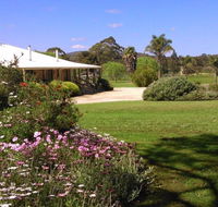 Rayanne Homestead - Rental Cars