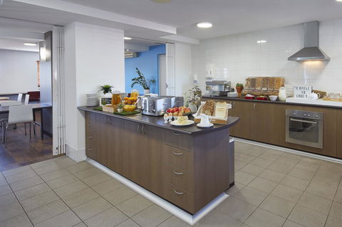 Ibis Budget Perth Airport - Rental Cars 22