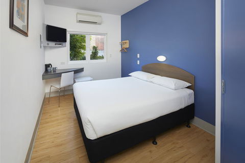 Ibis Budget Perth Airport - Rental Cars 2