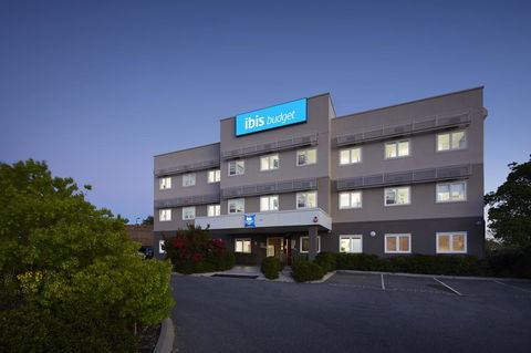 Ibis Budget Perth Airport - Rental Cars 17