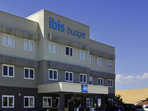 Ibis Budget Perth Airport - Rental Cars 25