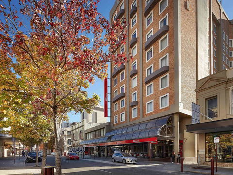 Ibis Perth - Rental Cars 0