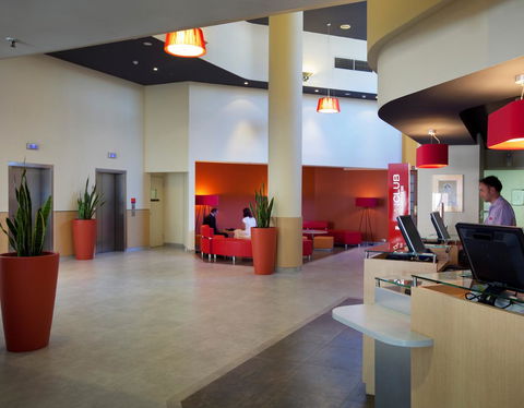 Ibis Perth - Rental Cars 26