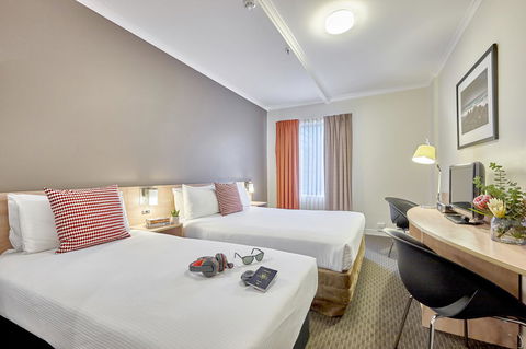 Ibis Perth - Rental Cars 6