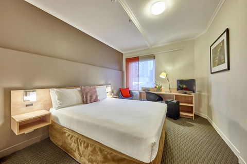 Ibis Perth - Rental Cars 11
