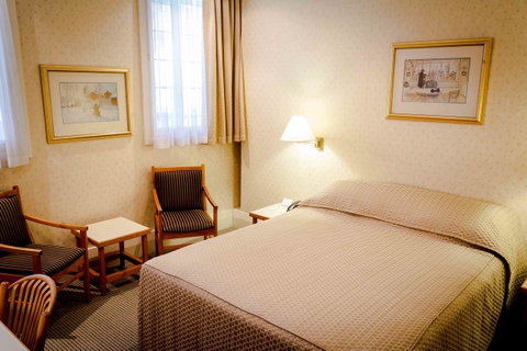 European Hotel - Rental Cars 25