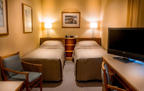 European Hotel - Rental Cars 23