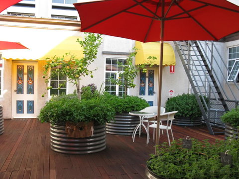 European Hotel - Rental Cars 7