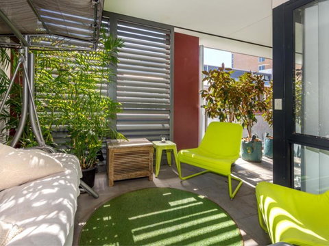 Home Apartment - Perth City Centre - Free WiFi - Rental Cars 2