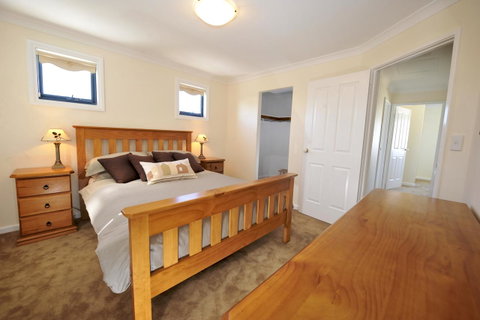 Palm Beach Manor - Rental Cars 7