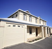 Palm Beach Manor - Rental Cars