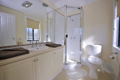 Palm Beach Manor - Rental Cars 8