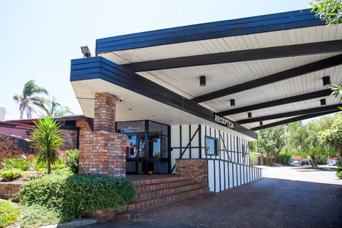 Leisure Inn Hotel Rockingham - Rental Cars 38