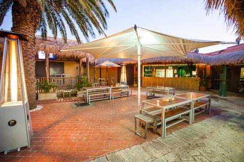 Leisure Inn Hotel Rockingham - Rental Cars 34