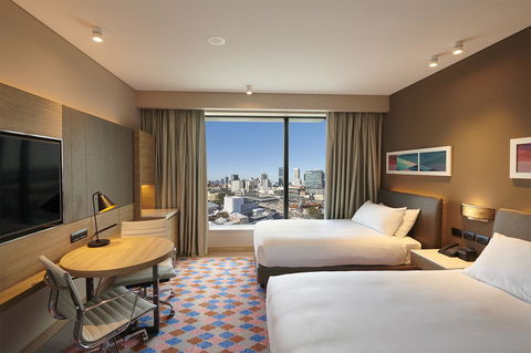 Doubletree By Hilton Perth Northbridge - Rental Cars 9