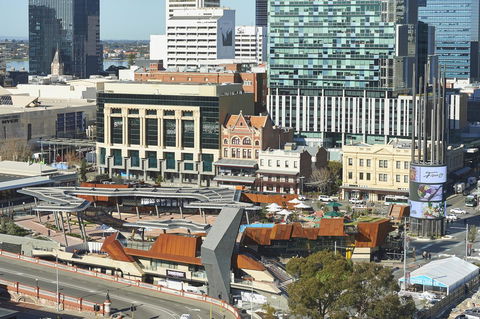 Doubletree By Hilton Perth Northbridge - Rental Cars 30