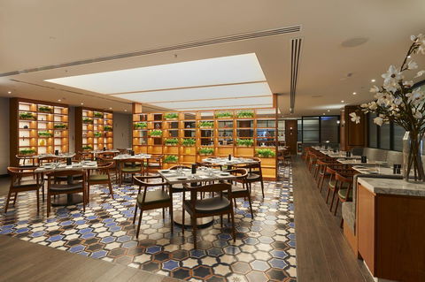 Doubletree By Hilton Perth Northbridge - Rental Cars 4
